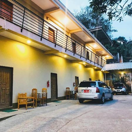 Pinlon Pann Motel Моламяйн Екстериор снимка
