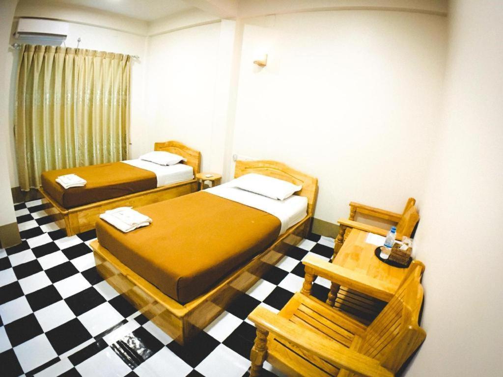 Pinlon Pann Motel Моламяйн Екстериор снимка