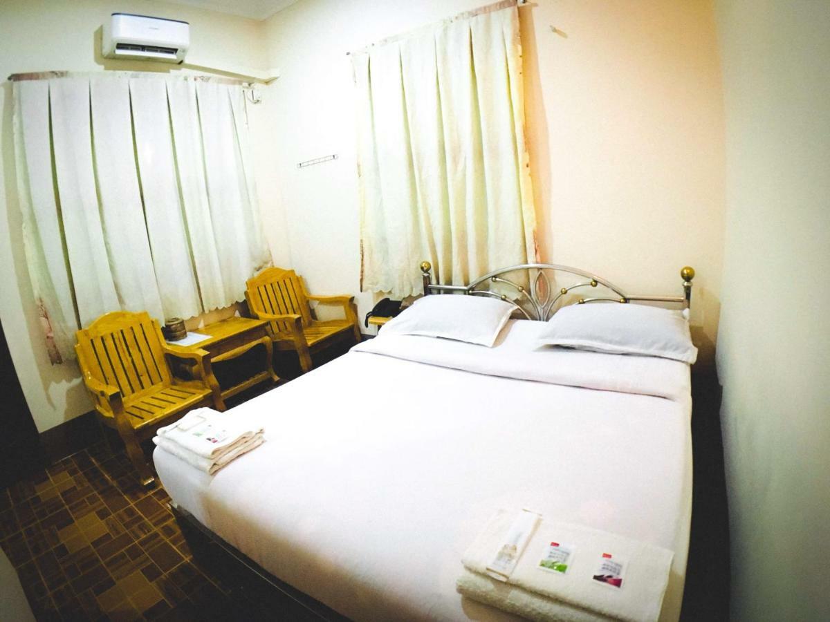 Pinlon Pann Motel Моламяйн Екстериор снимка